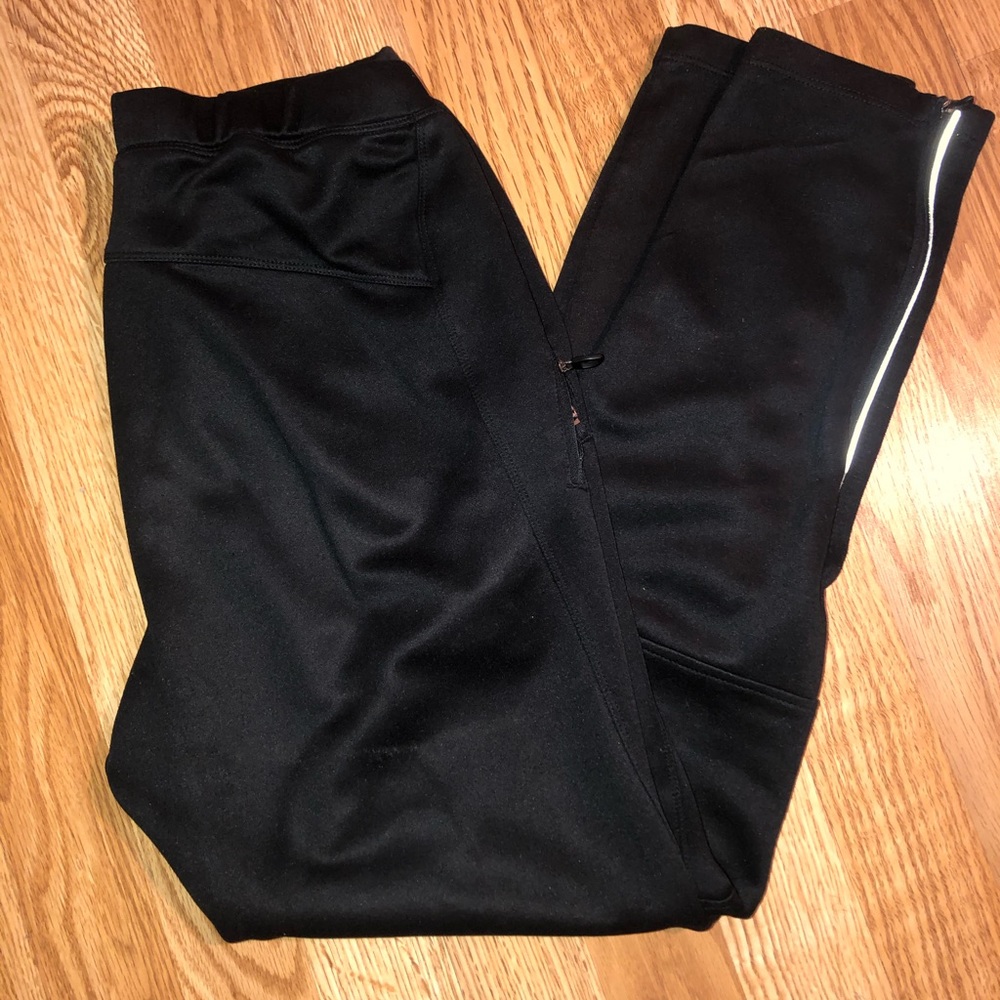 Hind sweats